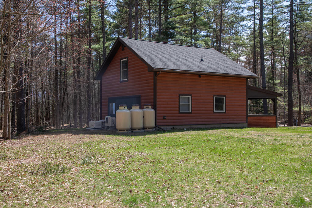 109 Tannenbaum Lane Jay NY 12941