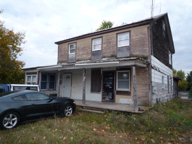 93 Clinton Street Redford NY 12978