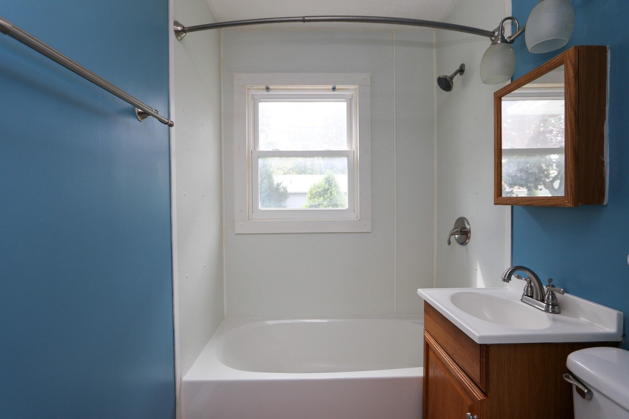 8 Lincoln Lane Plattsburgh NY 12901