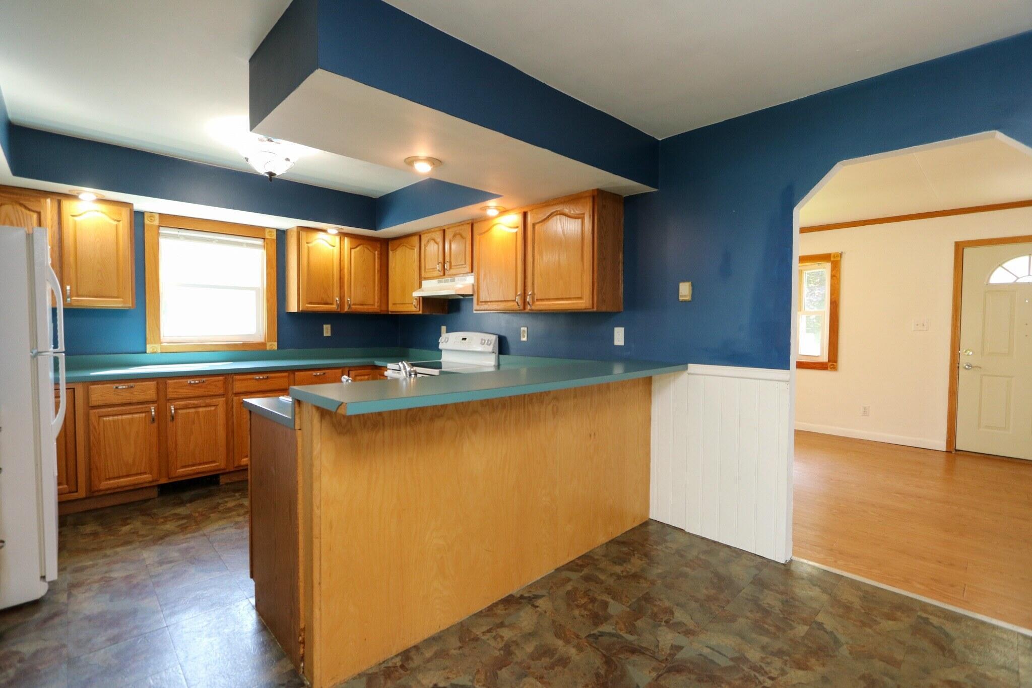 8 Lincoln Lane Plattsburgh NY 12901