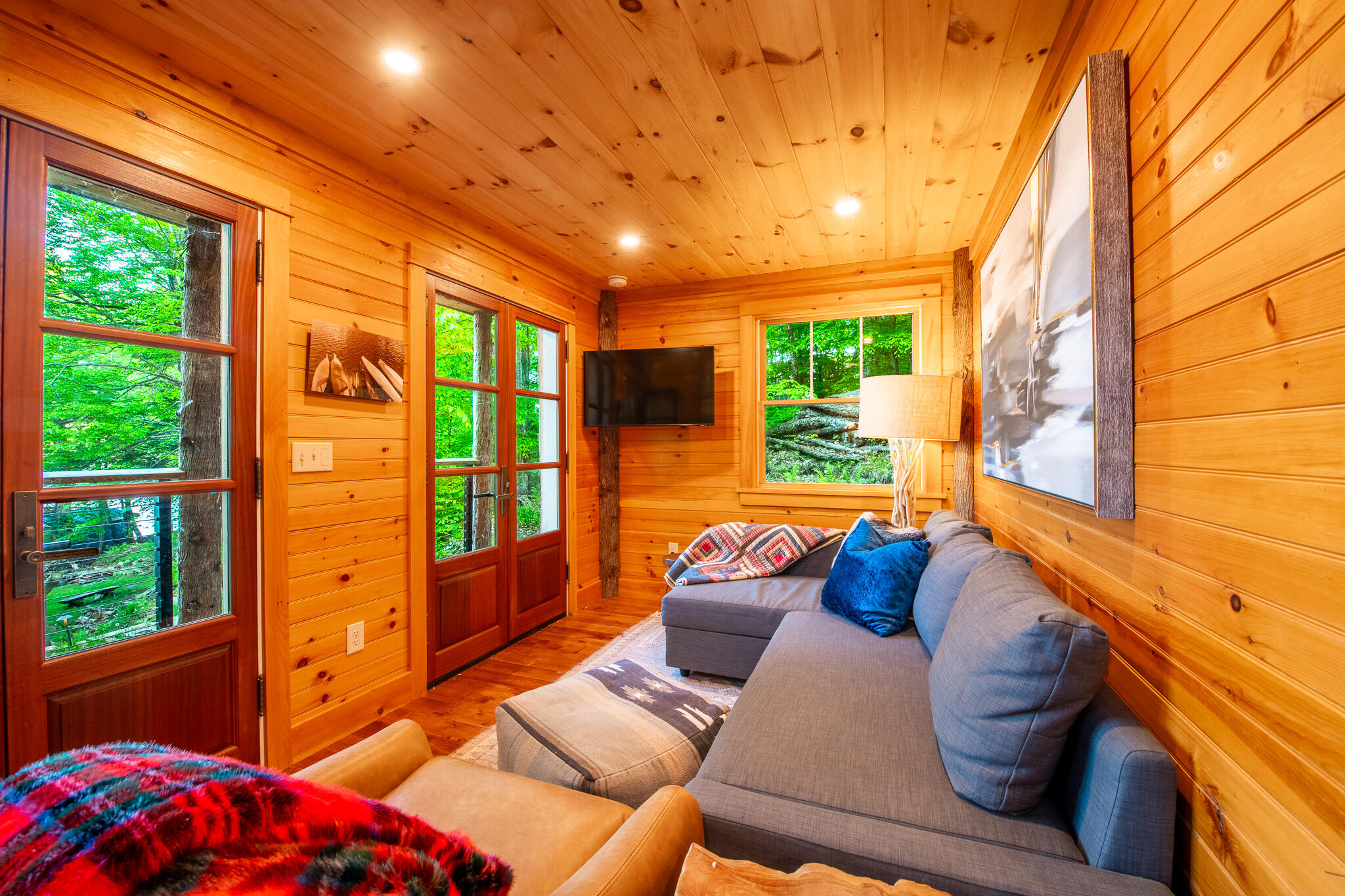 12 George & Bliss Lane Lake Placid NY 12946