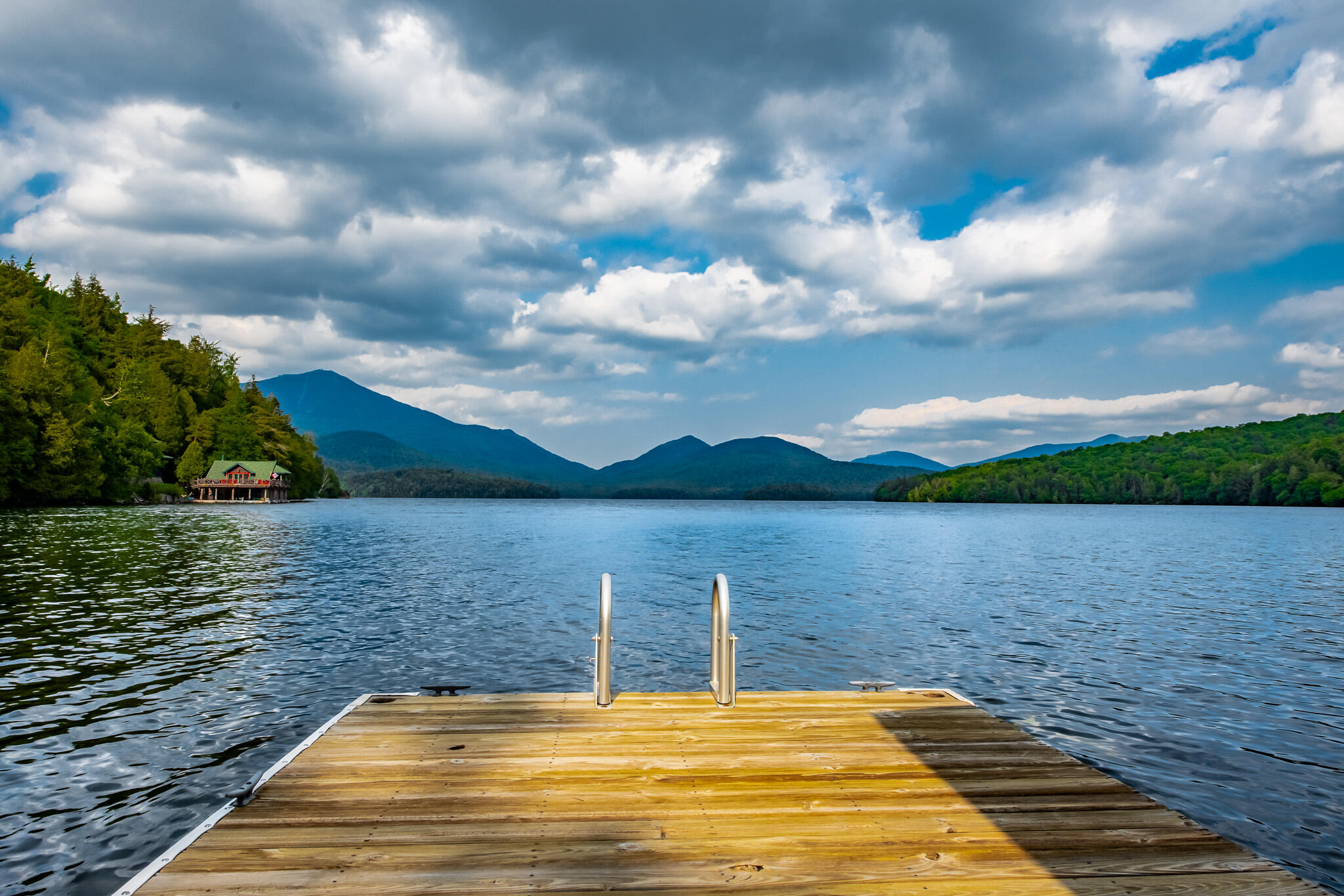 12 George & Bliss Lane Lake Placid NY 12946