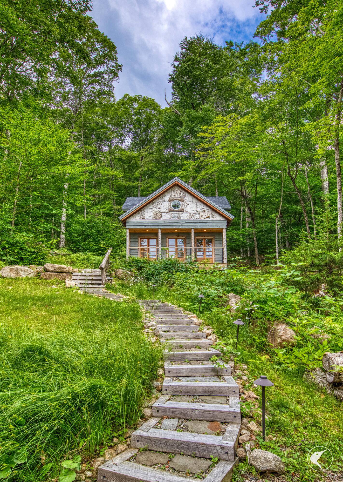 12 George & Bliss Lane Lake Placid NY 12946