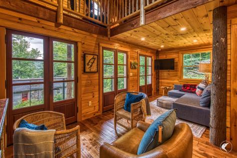 12 George & Bliss Lane Lake Placid NY 12946