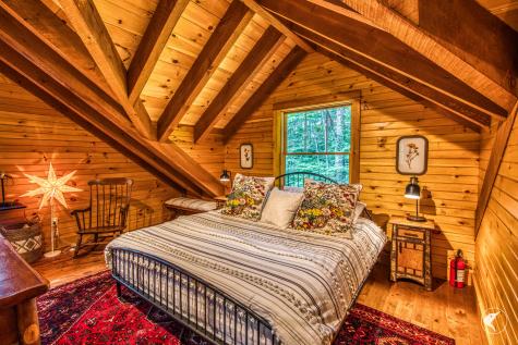 12 George & Bliss Lane Lake Placid NY 12946