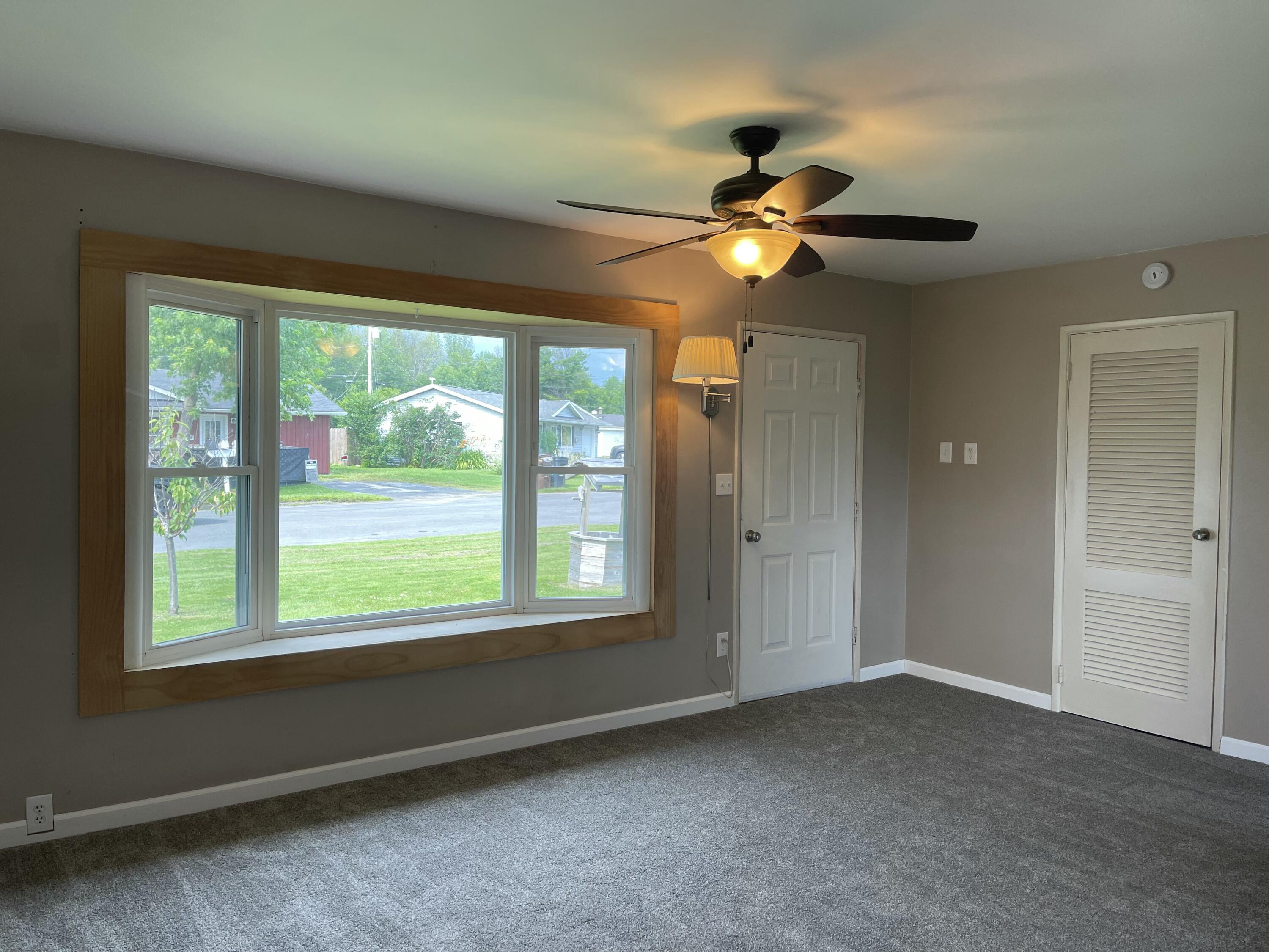 19 Genesee Lane Plattsburgh NY 12901