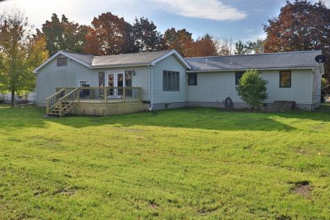 16 Stewart Street Rouses Point NY 12979