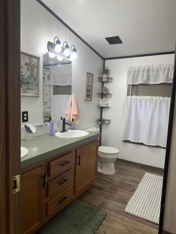 28 Elizabeth Street Port Henry NY 12974