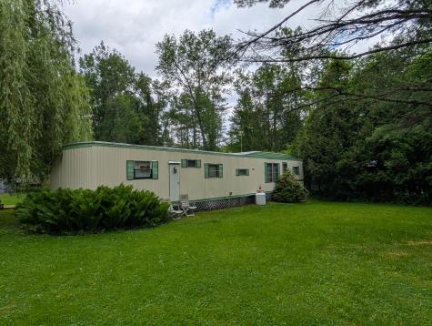 27 Elm Avenue Willsboro NY 12996