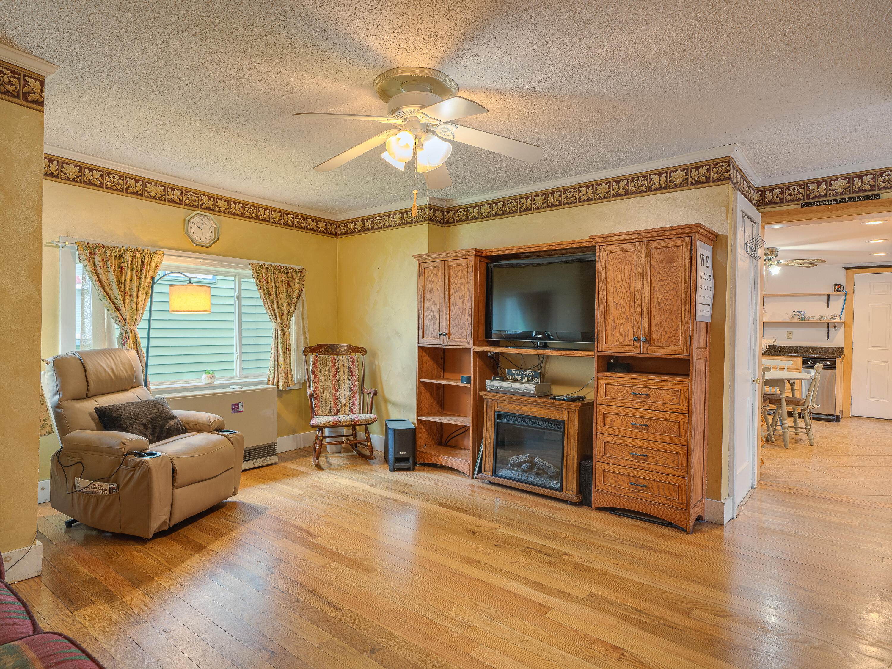 13 Washington Street Tupper Lake NY 12986