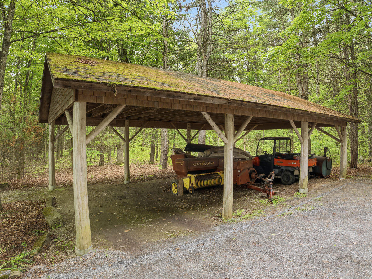 70 Washboard Way Westport NY 12993
