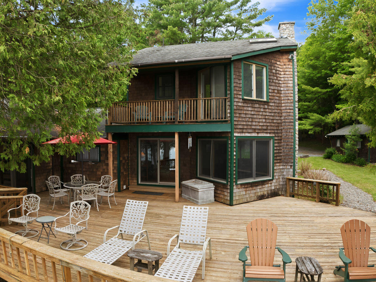 70 Washboard Way Westport NY 12993