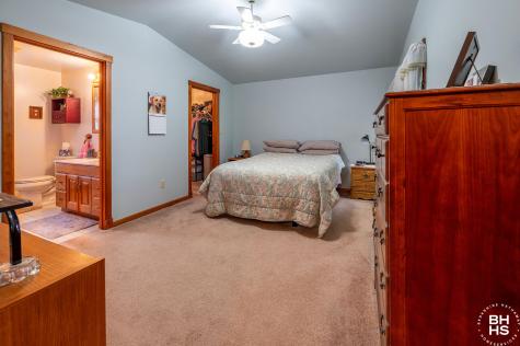 18 Turkey Run Lane Road Vermontville NY 12989
