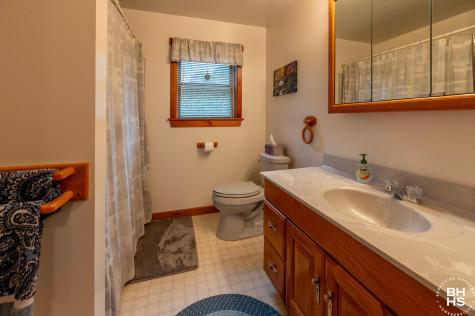 18 Turkey Run Lane Road Vermontville NY 12989
