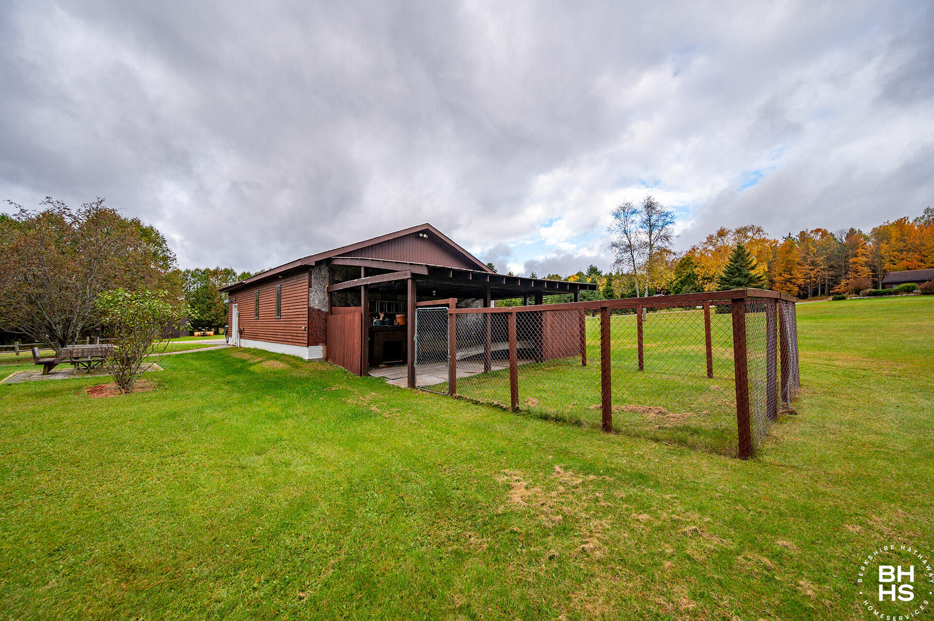 18 Turkey Run Lane Road Vermontville NY 12989