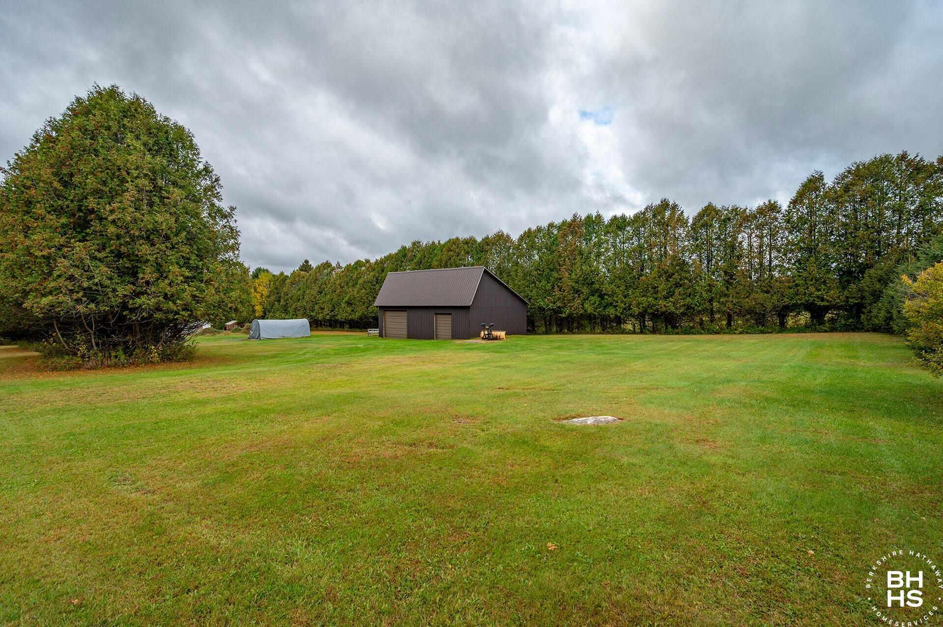 18 Turkey Run Lane Road Vermontville NY 12989