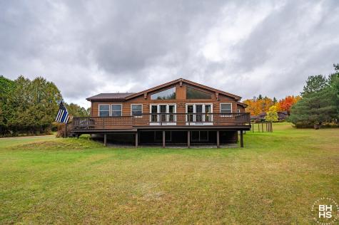 18 Turkey Run Lane Road Vermontville NY 12989
