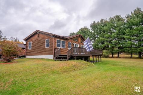 18 Turkey Run Lane Road Vermontville NY 12989