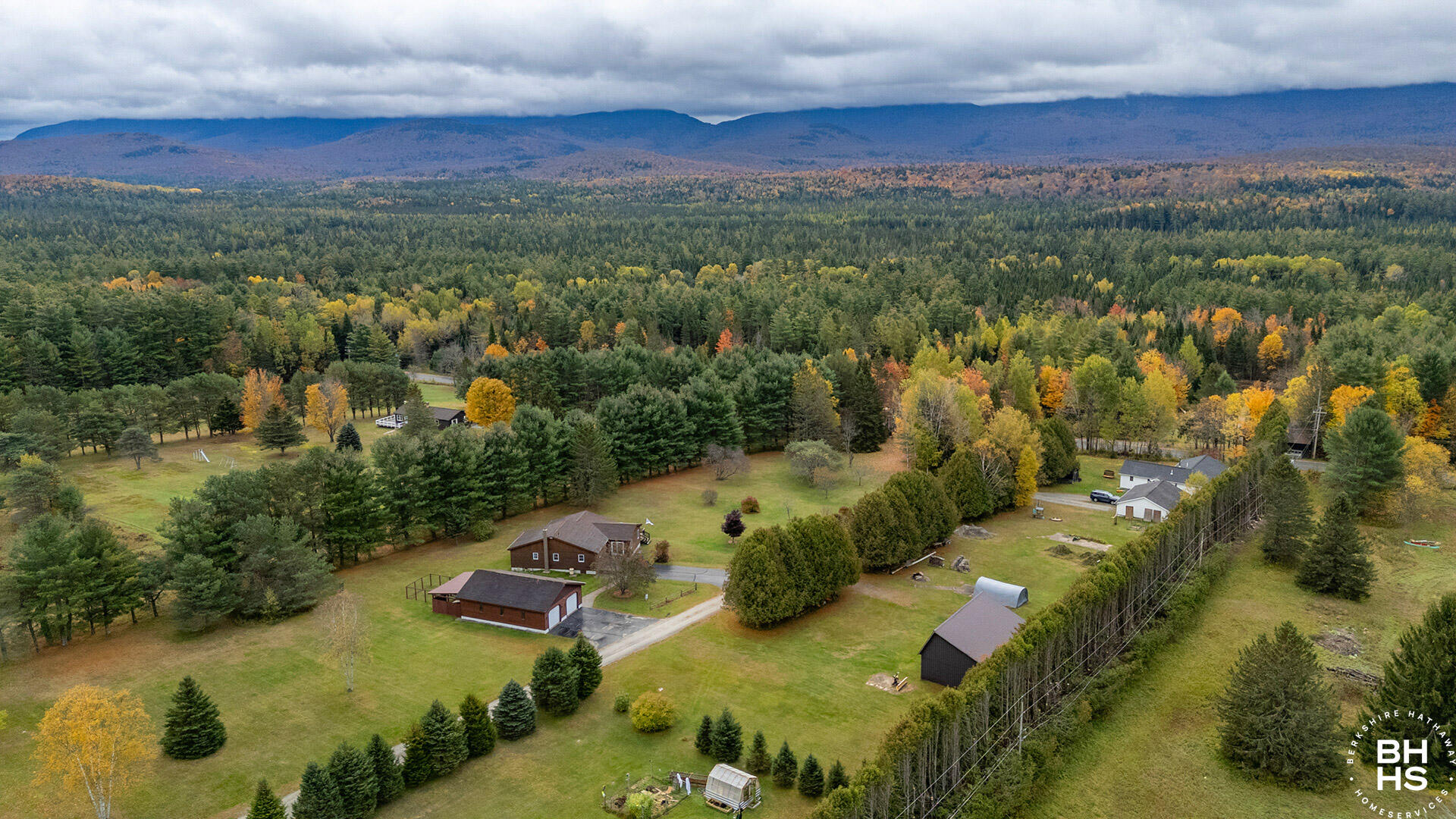18 Turkey Run Lane Road Vermontville NY 12989