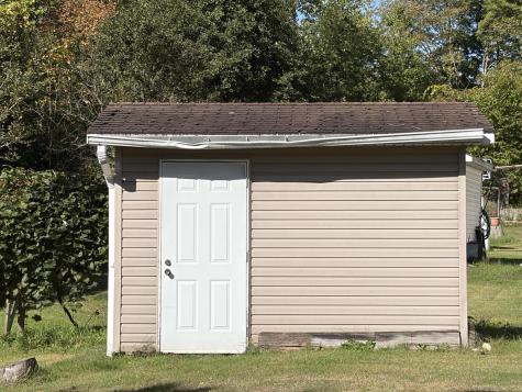 42 Grove Avenue Willsboro NY 12996