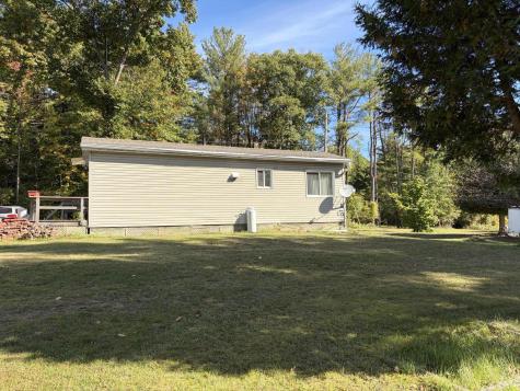 42 Grove Avenue Willsboro NY 12996