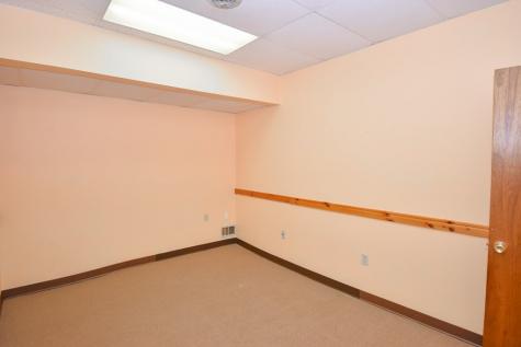9 Elm Street Peru NY 12972
