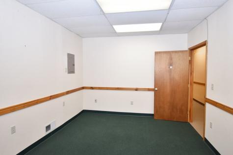 9 Elm Street Peru NY 12972