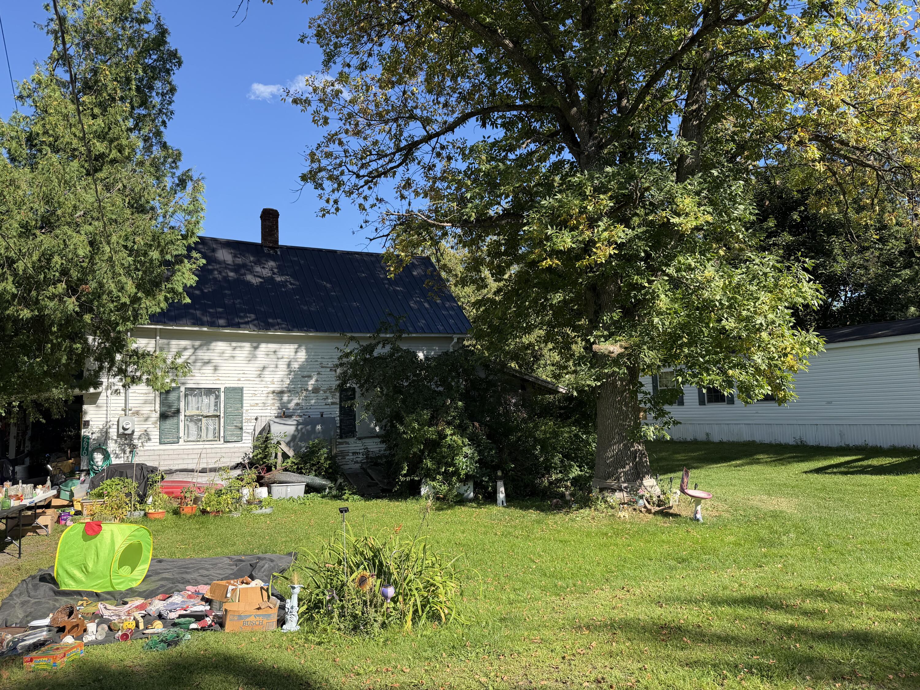 2670 New York 22 Essex NY 12936