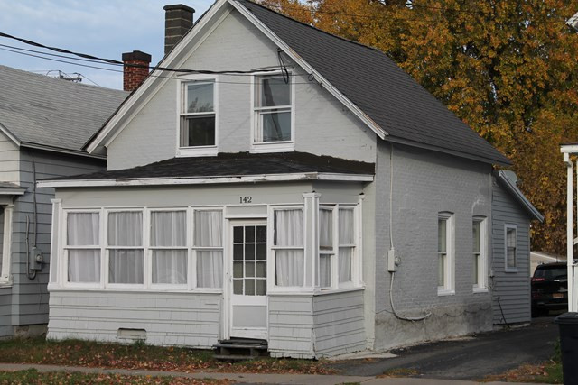 142 Miller Street Plattsburgh NY 12901