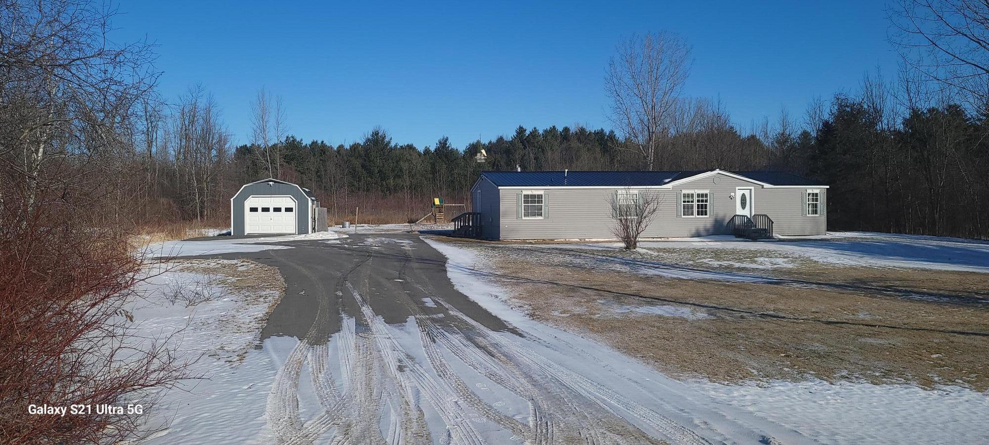 16 Clark Road Champlain NY 12919