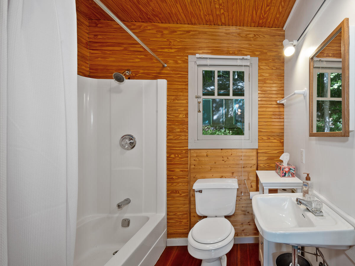 12 George And Bliss Lane, Pier 268 Lake Placid NY 12946