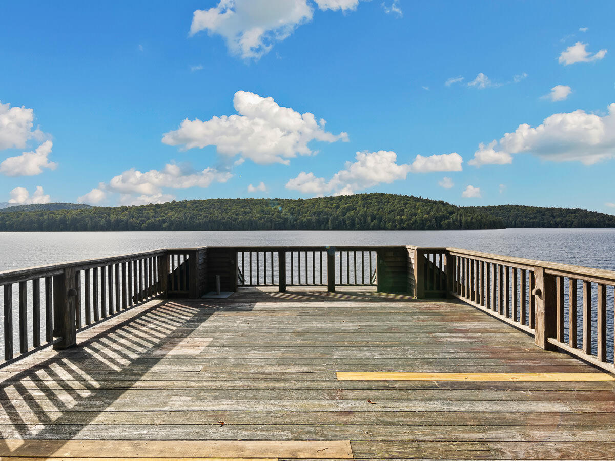 12 George And Bliss Lane, Pier 268 Lake Placid NY 12946