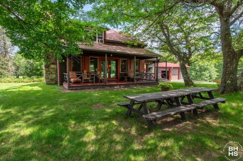 2292 Gillespie Drive Bloomingdale NY 12913