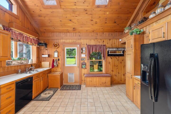2292 Gillespie Drive Bloomingdale NY 12913