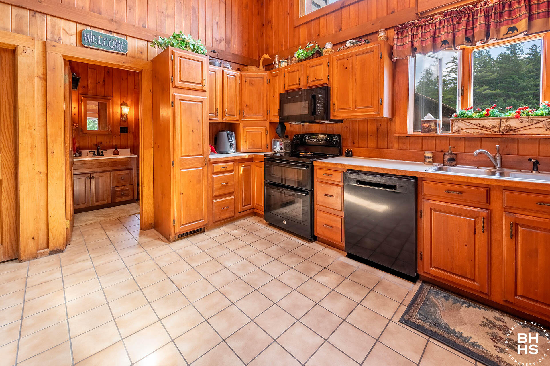 2292 Gillespie Drive Bloomingdale NY 12913