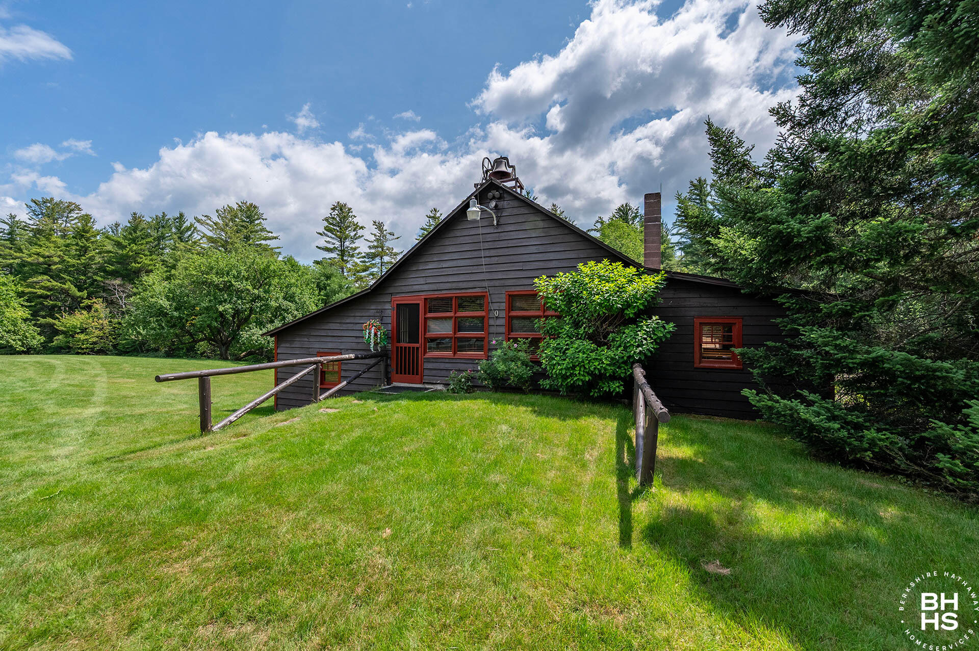 2292 Gillespie Drive Bloomingdale NY 12913