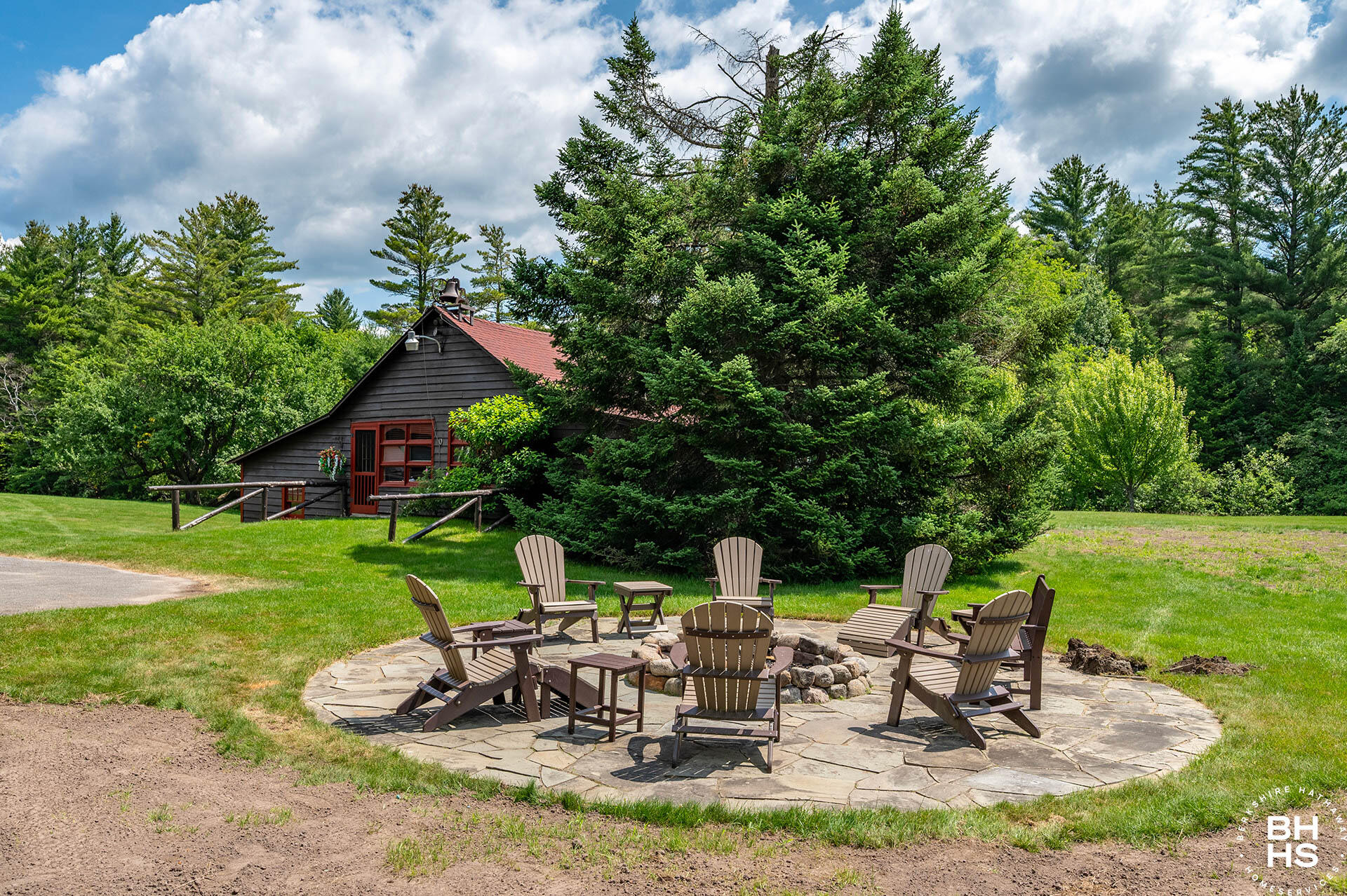 2292 Gillespie Drive Bloomingdale NY 12913