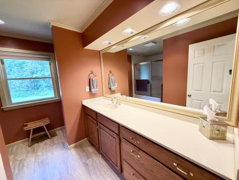 4 Meadowbrook Drive Morrisonville NY 12962