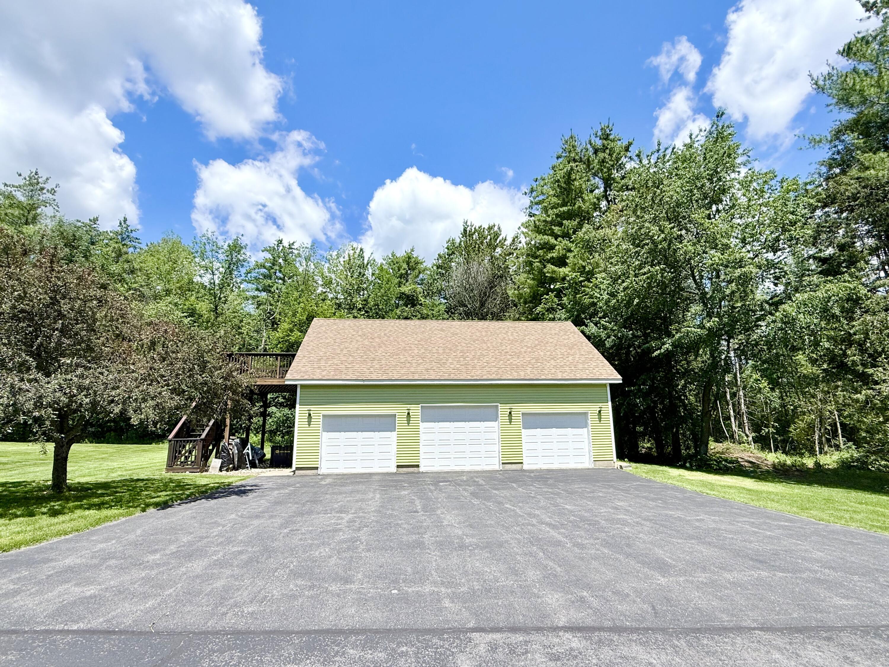 4 Meadowbrook Drive Morrisonville NY 12962