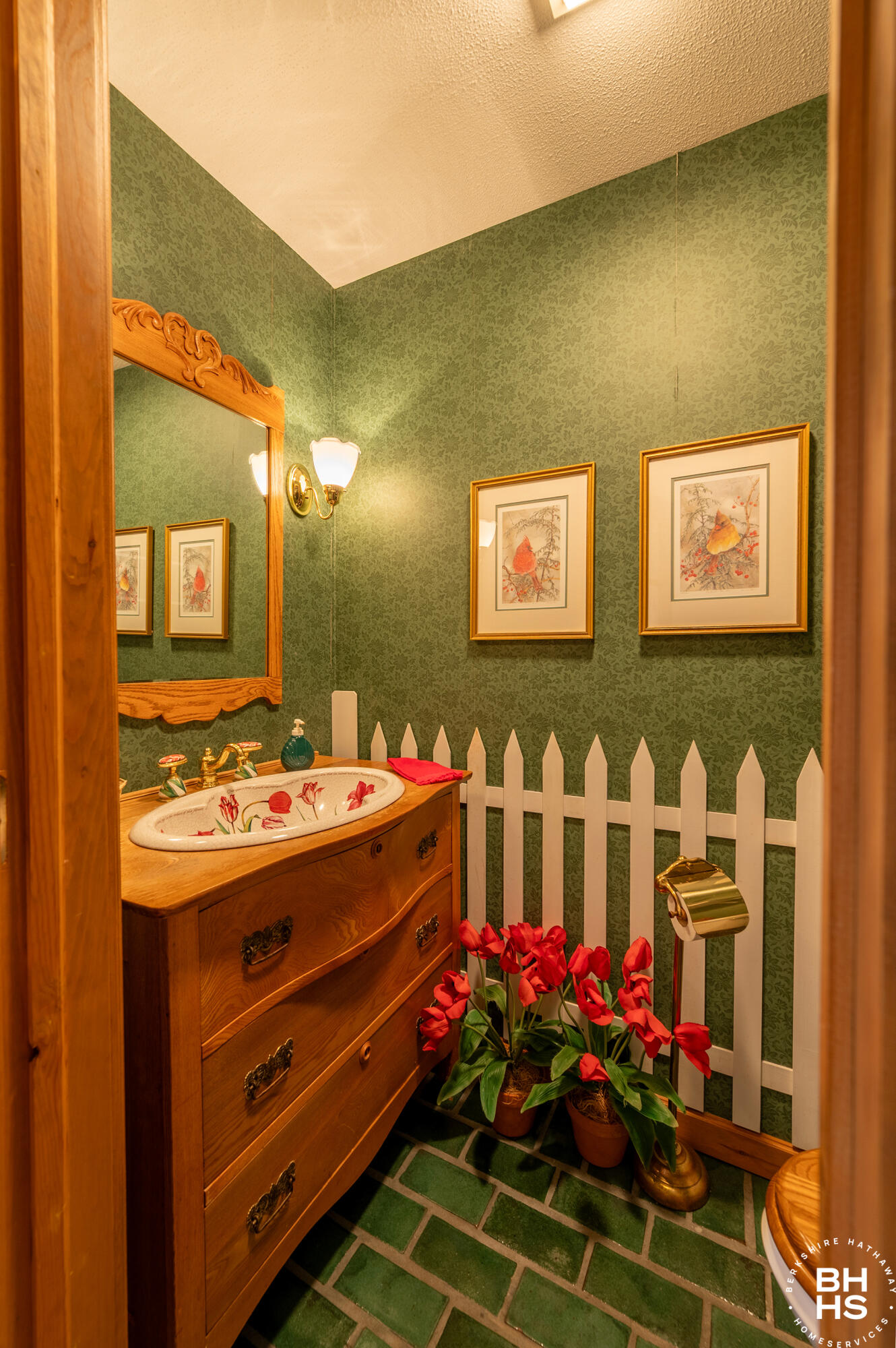1730 New York 30 Tupper Lake NY 12986