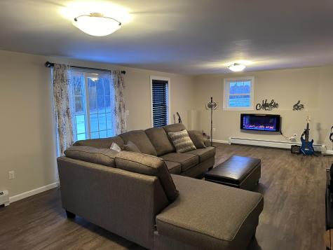 786 Calkins Road Peru NY 12972