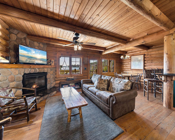 31 Bayside Drive Saranac Lake NY 12983