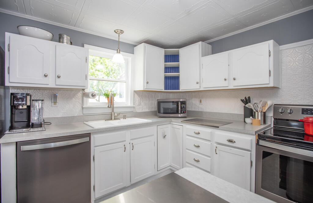 66 Bailey Avenue Plattsburgh NY 12901