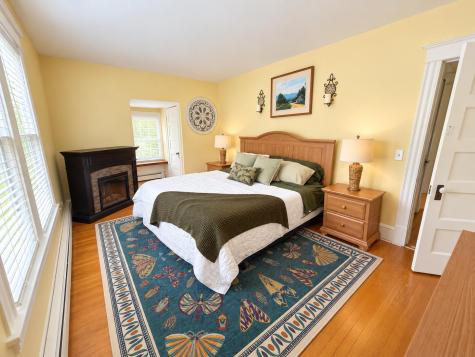 21 Oak Street Champlain NY 12919