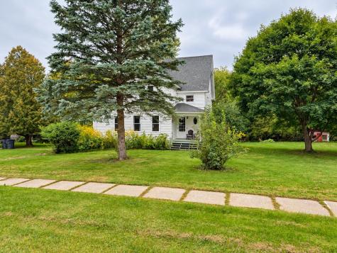 21 Oak Street Champlain NY 12919