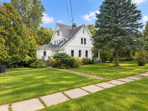 21 Oak Street Champlain NY 12919
