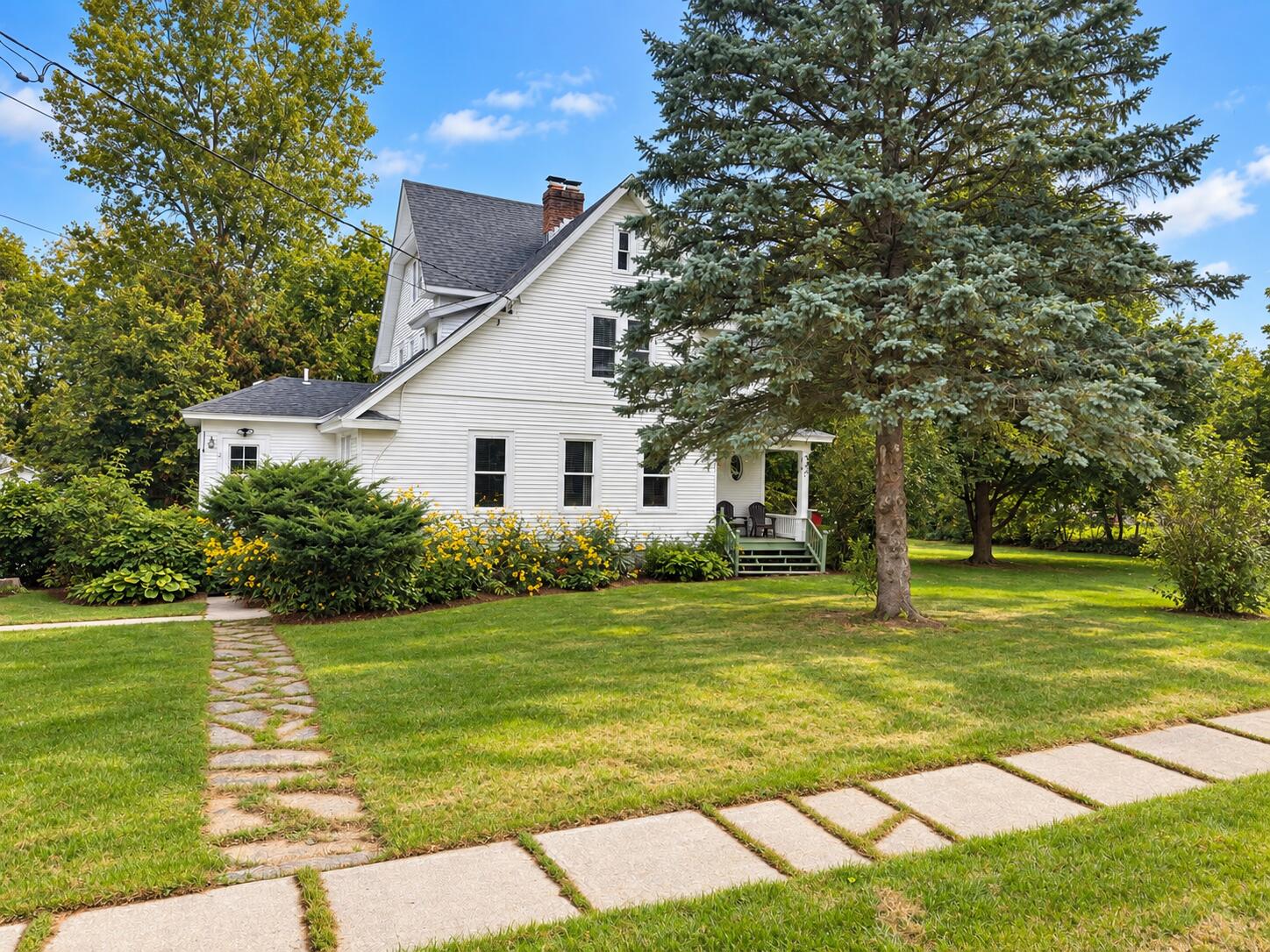 21 Oak Street Champlain NY 12919