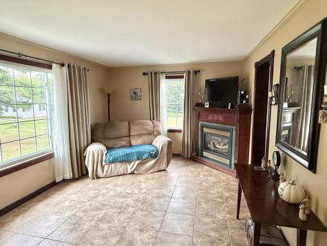 14 Carriage Hill Peru NY 12972