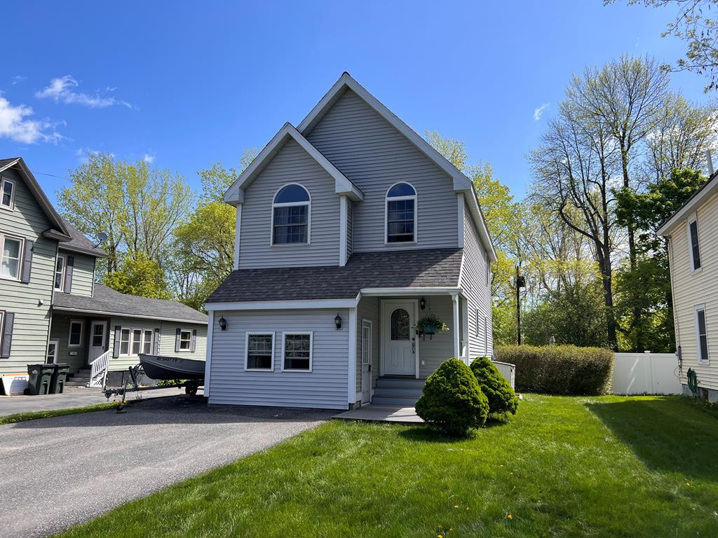 10 Lozier Place Plattsburgh NY 12901