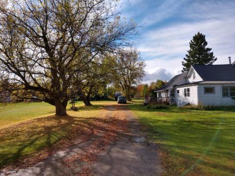 2433 Miner Farm Road Altona NY 12910